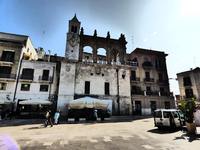 Piazza Mercantile s palácem Sedile dei Nobili